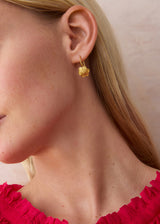18kt Gold Flower Drop Earrings