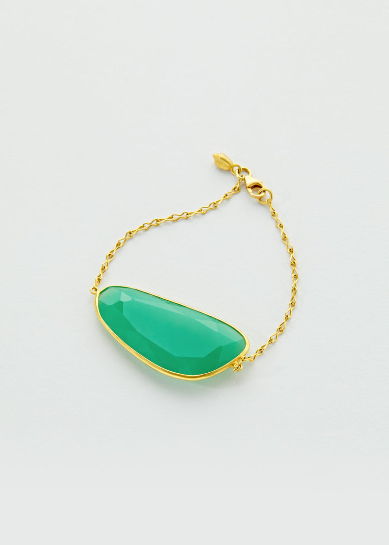 18kt Gold Chrysoprase Single Stone Bracelet