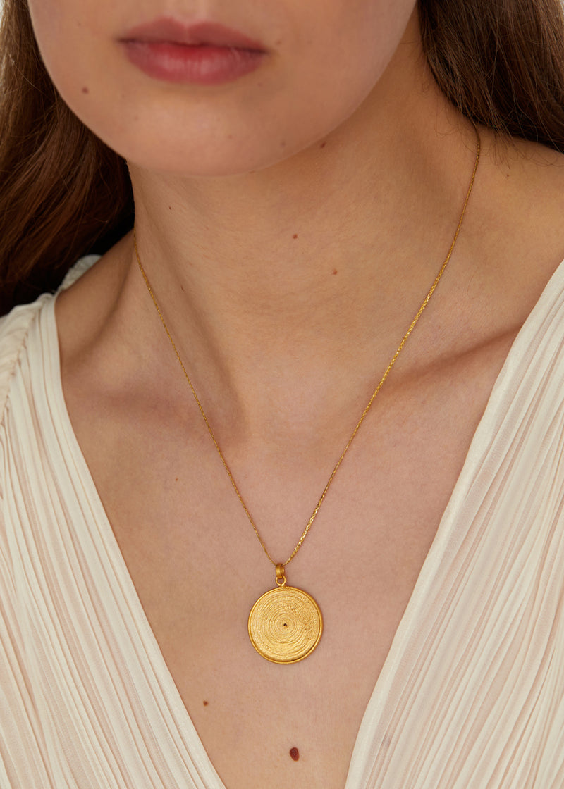 18kt Colombian Gold Single Small Disk Pendant on Cord