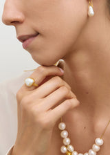 18kt Gold Aphrodite's White Pearl Greek Ring