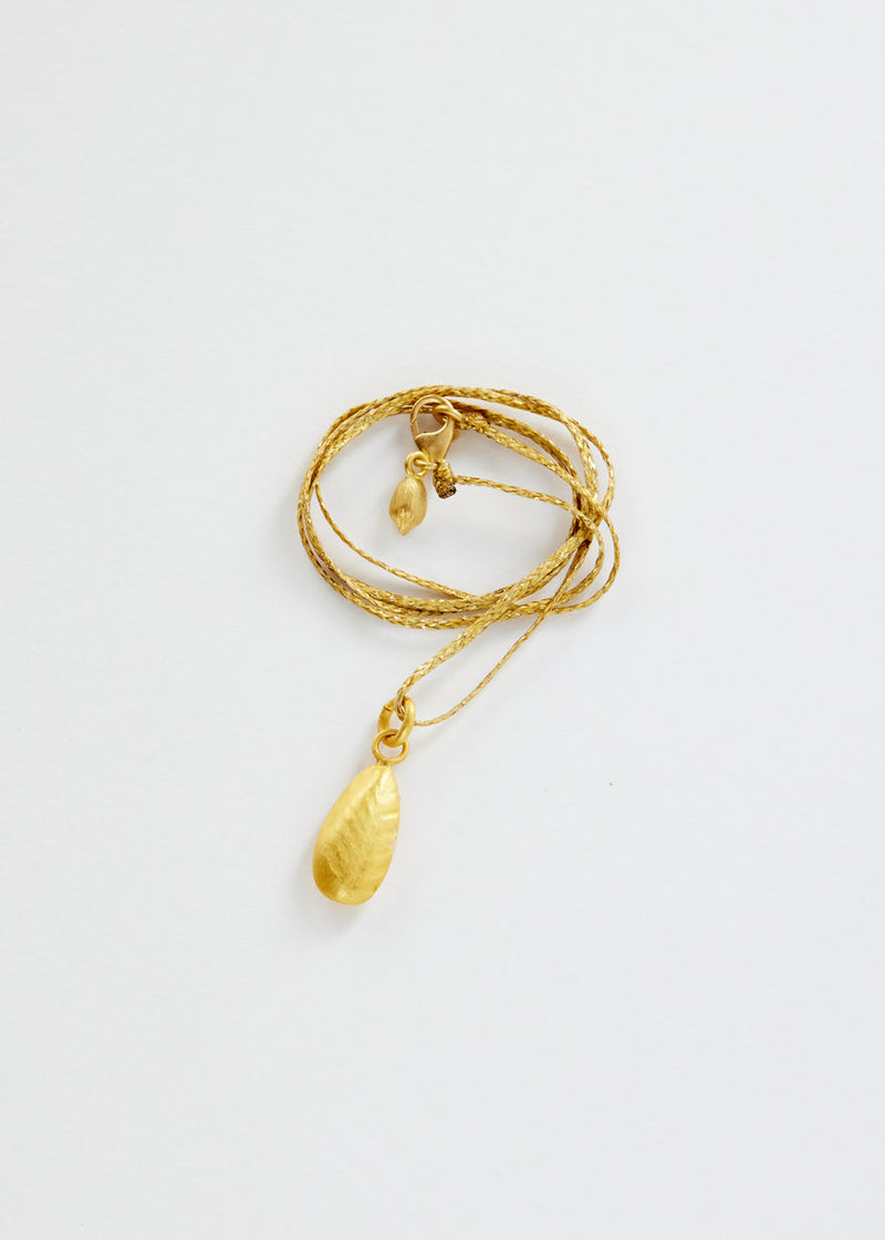 18kt Colombian Gold Stamp Leaf Pendant on Cord