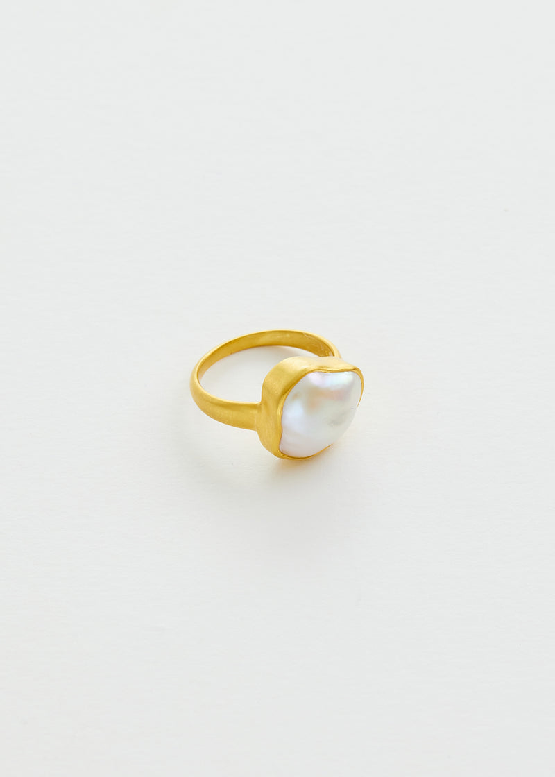 18kt Gold Aphrodite's White Pearl Greek Ring