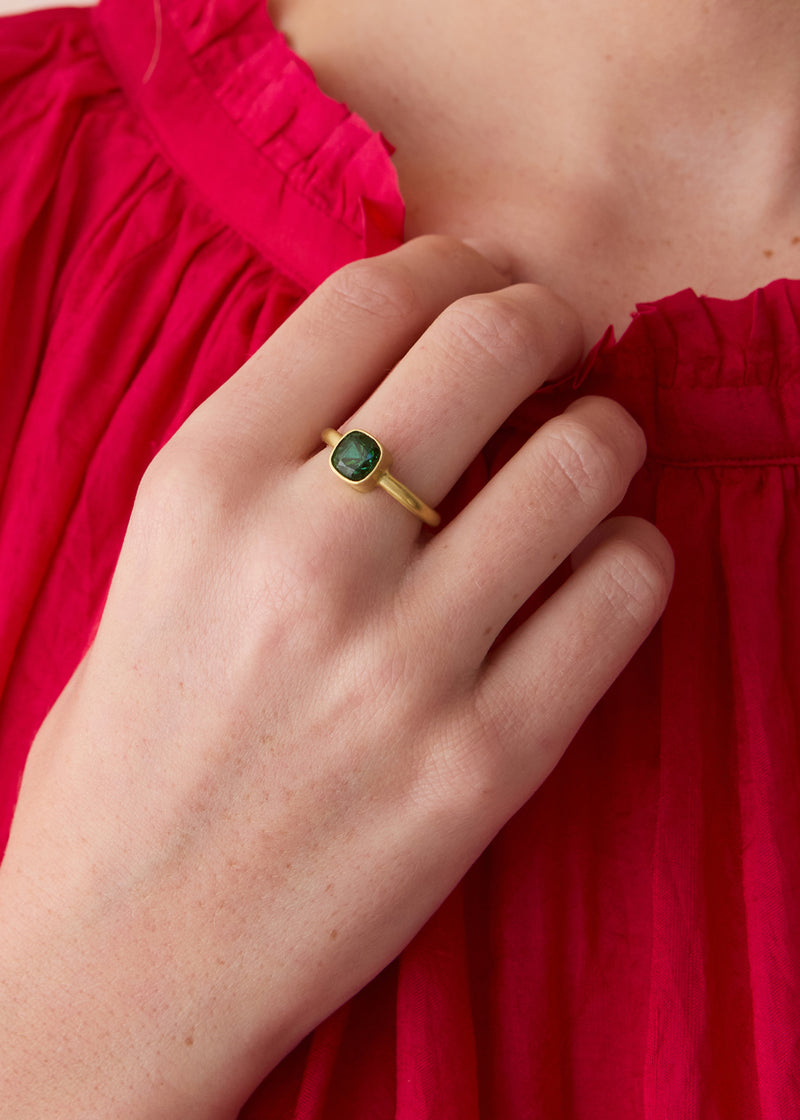18kt Gold PSTM Afghanistan Green Tourmaline Saghar Ring