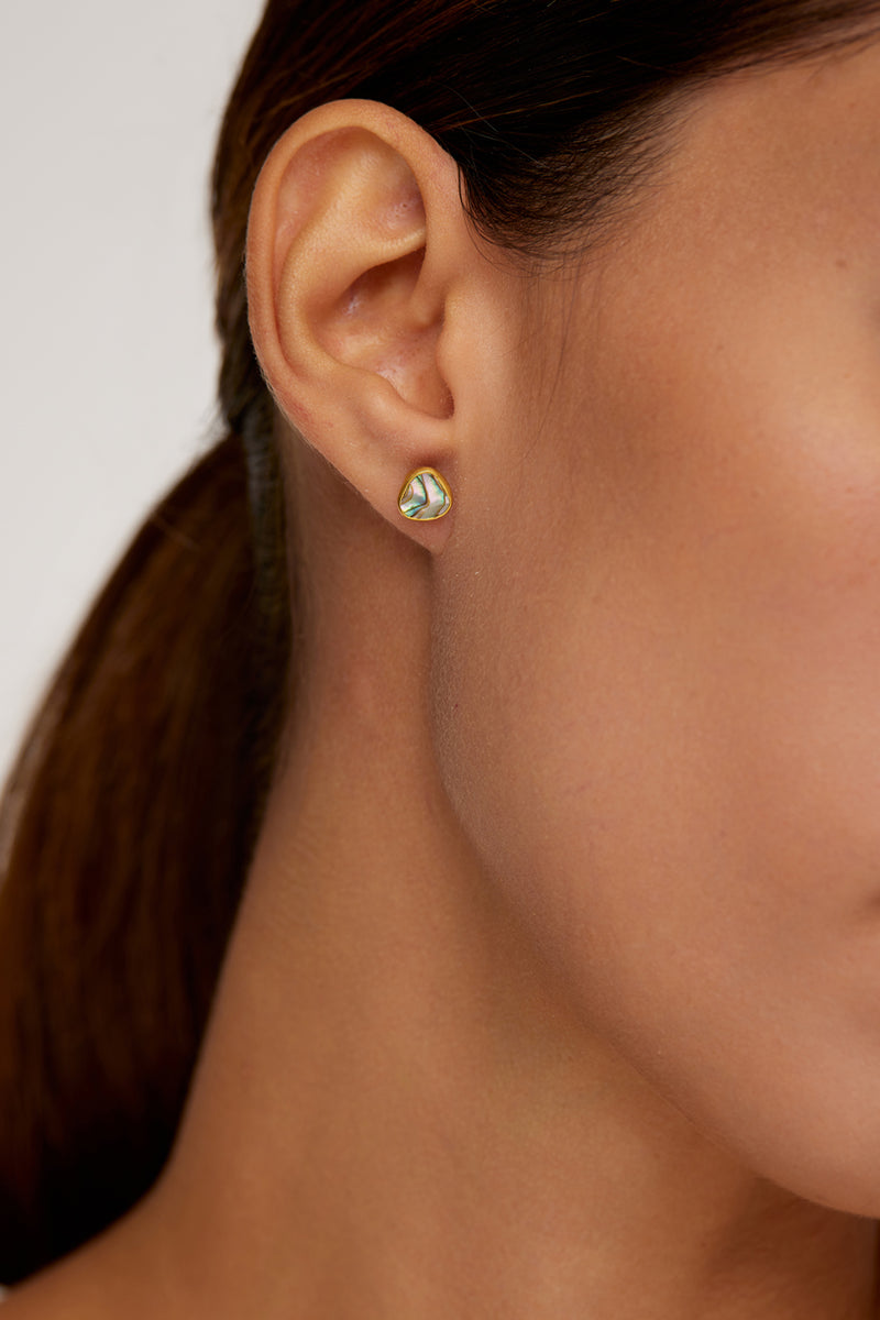 18kt Gold Paua Shell Classic Studs