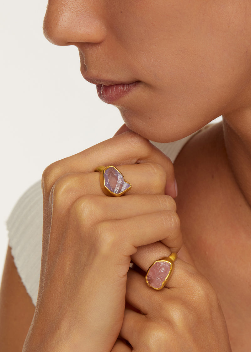 18kt Gold Rough Lavender Quartz Metamorphic Greek Ring
