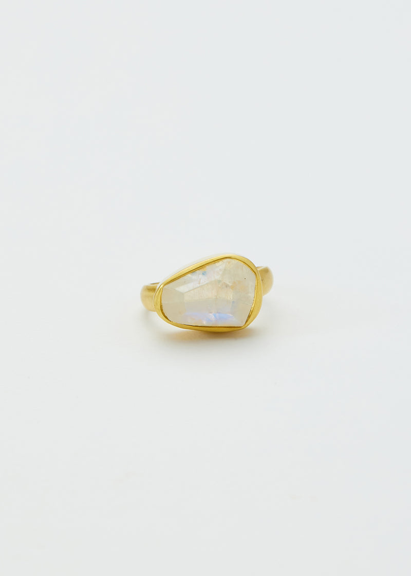 18kt Gold Birds Lament Rainbow Moonstone Greek Ring