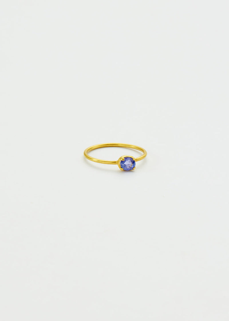 18kt Gold Indigo Tanzanite Claw Set Cup Ring