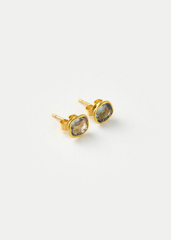 18kt Gold The Middle Path Spinel Classic Studs