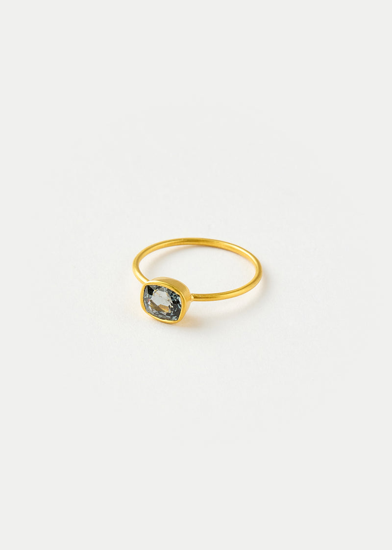 18kt Gold The Middle Path Spinel Cup Ring