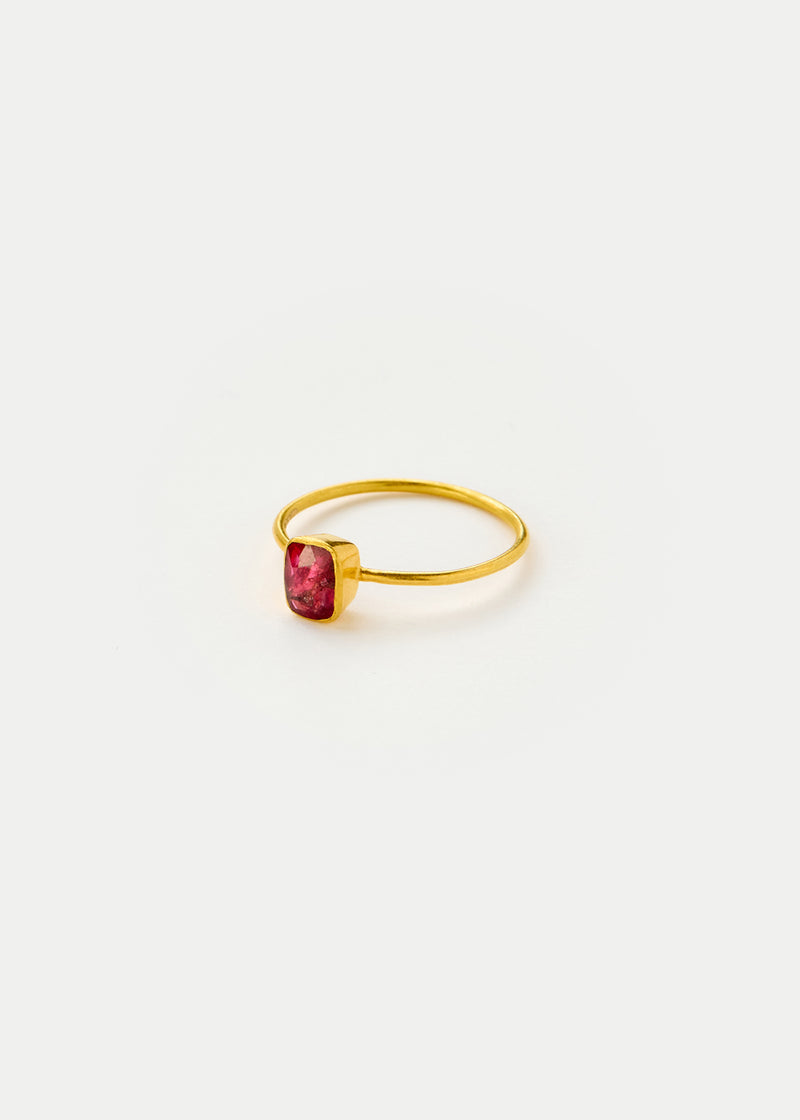 18kt Gold PSTM Myanmar Dark Red Spinel Square Cup Ring