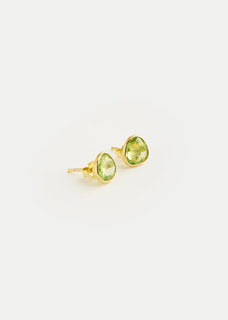 18kt Gold Peridot Classic Studs