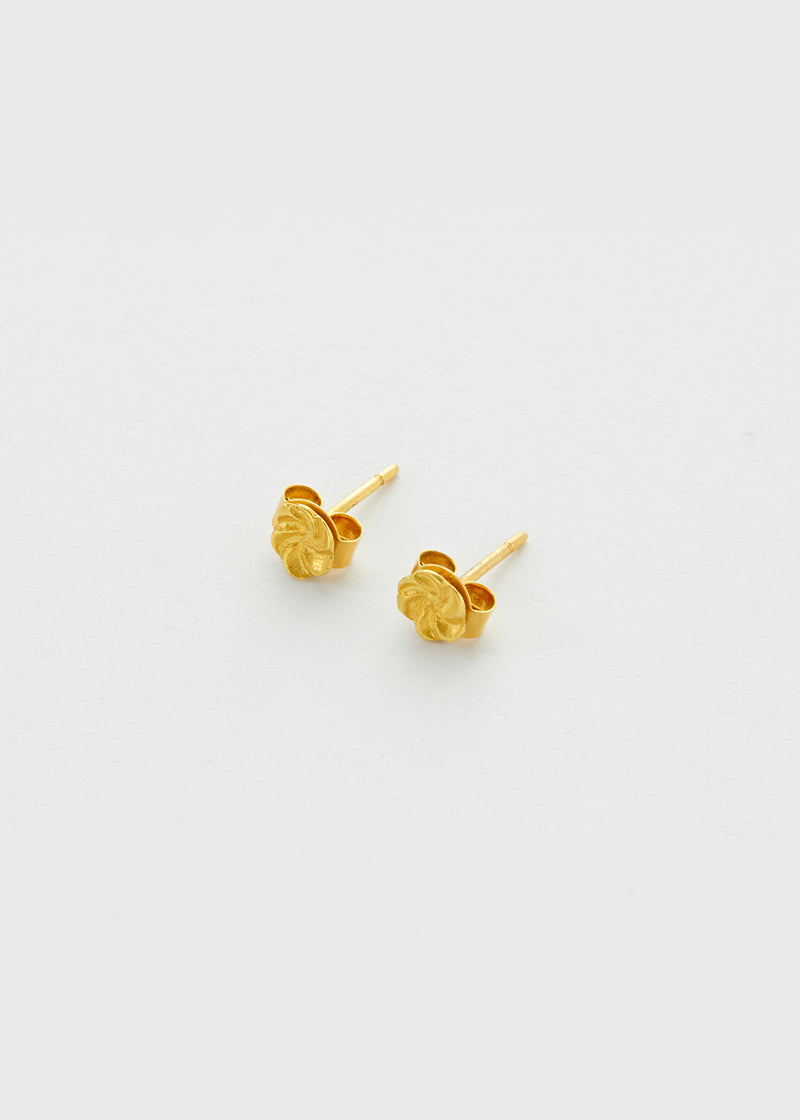 Pieces exclusive 18k plated flower studs in gold