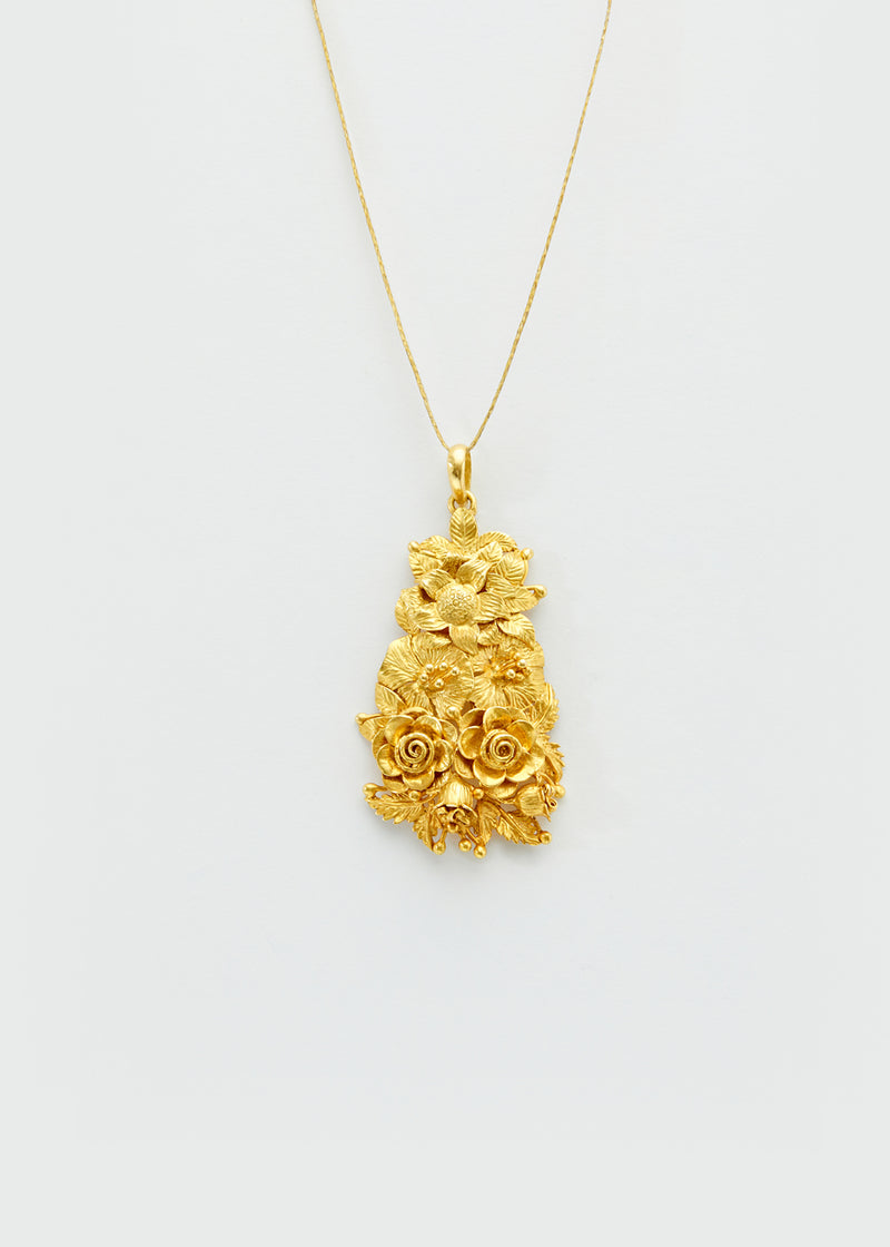 18kt Gold Garden Flower Pendant on Cord